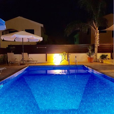 Villa Charlotte โปรทาราส ภายนอก รูปภาพ